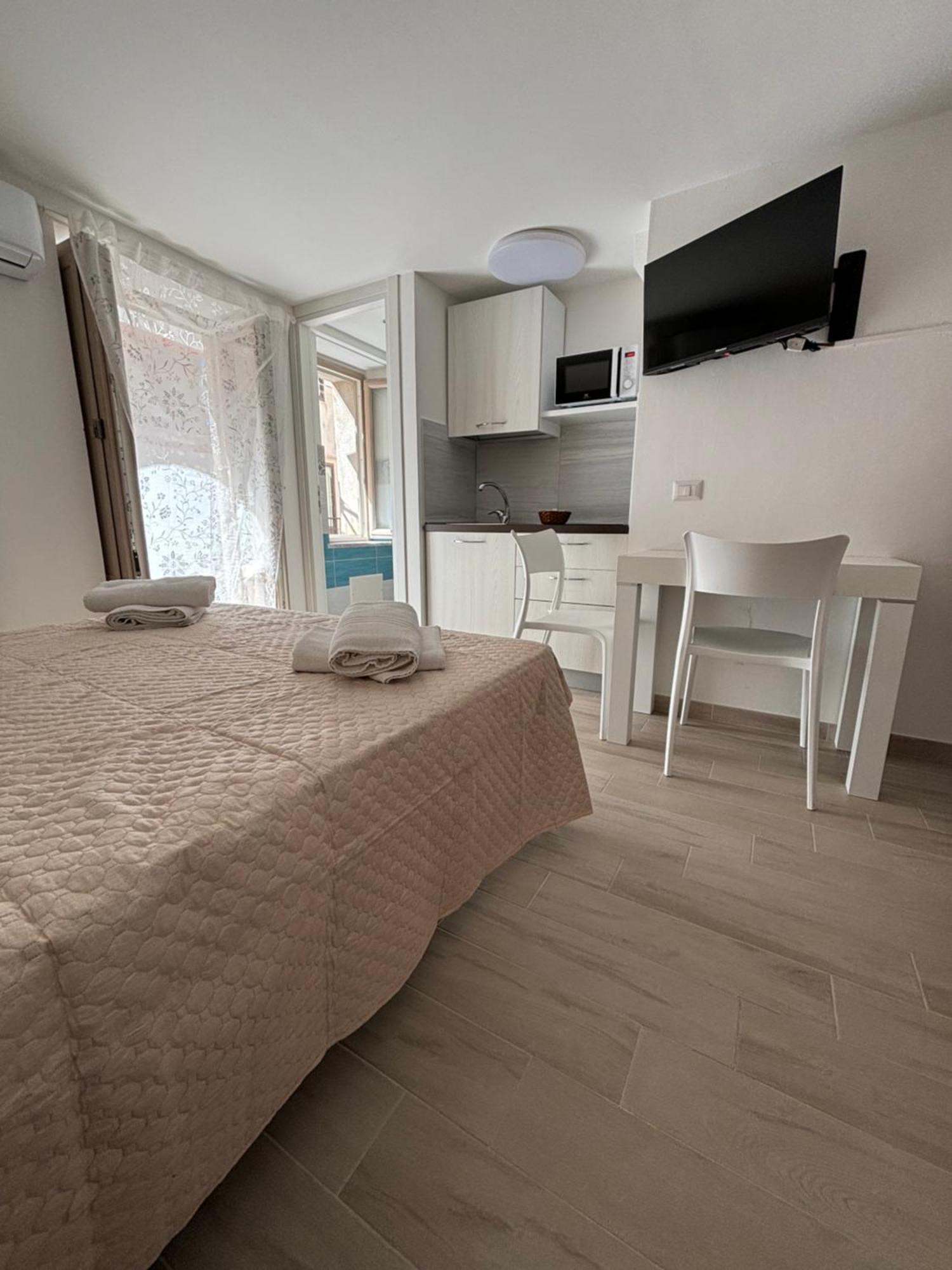 Апартаменты House Nonna Pina Чефалу Экстерьер фото